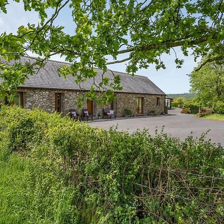 Ysgubor Hir Llanedy Exterior foto